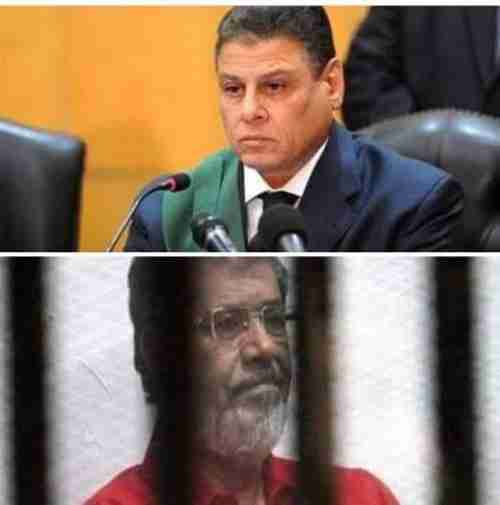 رئيس الاخوان مرسي يبارك للظواهري قتل جنود مصر في سيناء وهم صائمون
