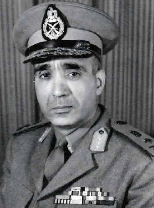 بأوامر إسرائيلية.. الجولاني يغتال “الجنرال الذهبي” المصري مرتين بطمس اسمه من شوارع حمص(صور)